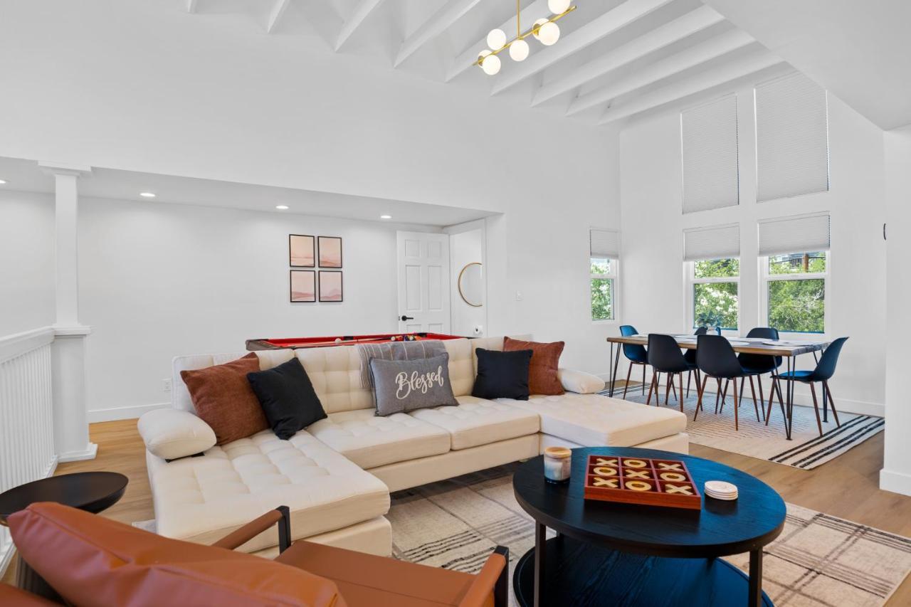 Chic Uptown Phoenix Home - Pool Table & Perfect Location Exteriör bild